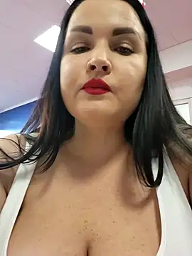 GeorgiaLerox online show from 10.30.25