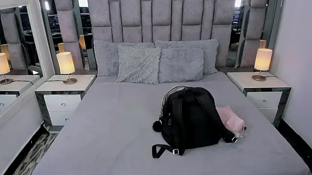 EMMAHILL1 online show from 10.02.25