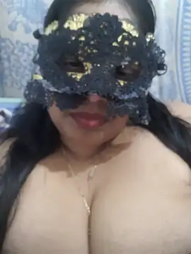 Snapshot of chubby_wife chatting on 07.17.26 chubby wife online show from 07.17.26