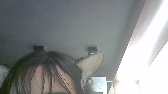 Snapshot of Skinny-Kitten chatting on 02.26.26 Skinny-Kitten online show from 02.26.26