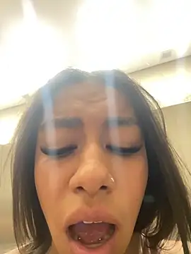 Snapshot of ATENEA_SEXXXY chatting on 11.24.25 ATENEA SEXXXY online show from 11.24.25