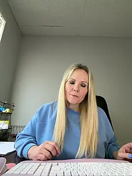 Sexual Lovable Doll online show from 02.27.26