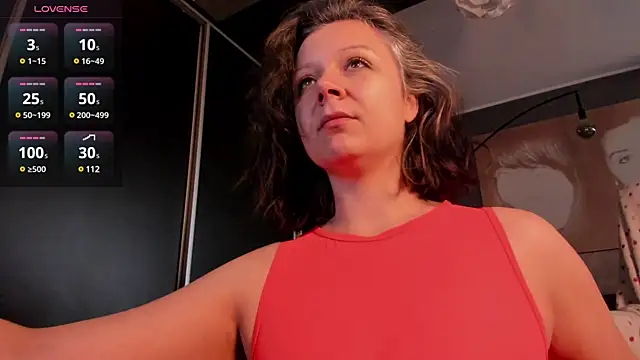 WildMilf online show from 12.06.24
