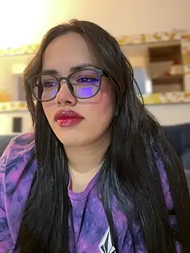 Snapshot of andra_rose chatting on 01.15.25 andra rose online show from 01.15.25