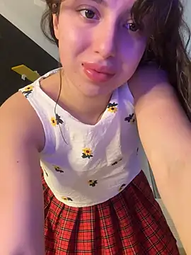 Tasty Nora online show from 02.20.25