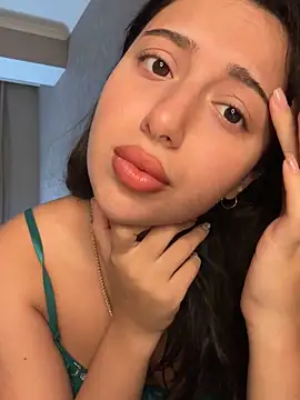 Tasty Nora online show from 09.12.25