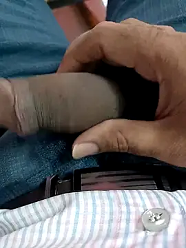 adicma123 online show from 11.10.25