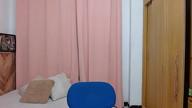 Snapshot of nickyCollins chatting on 02.08.26 nickyCollins online show from 02.08.26