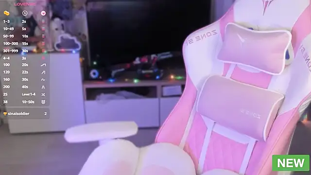 TwixiPixxie online show from 12.15.24