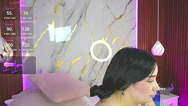 haylie  online show from 02.28.25