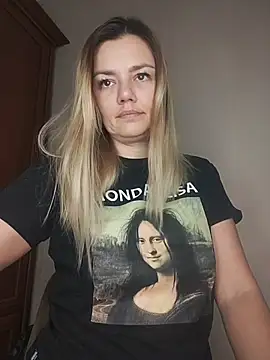 KrissSexi online show from 11.15.25