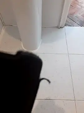 Snapshot of ManBlackhot chatting on 12.31.24 ManBlackhot online show from 12.31.24