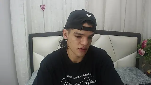 AlbertBernal69 online show from 03.19.25