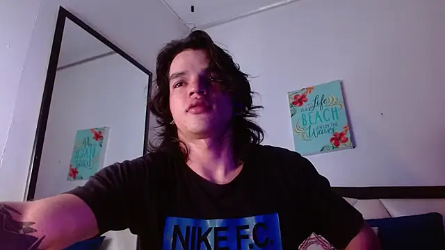 AlbertBernal69 online show from 09.12.25