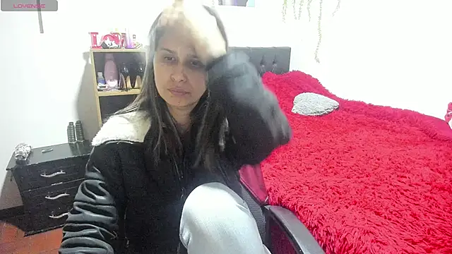 lauren ashlee online show from 12.01.25