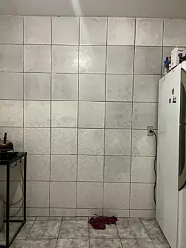 Snapshot of MinaBoss chatting on 04.10.26 MinaBoss online show from 04.10.26