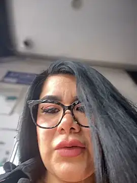 Insane Issa online show from 01.25.25