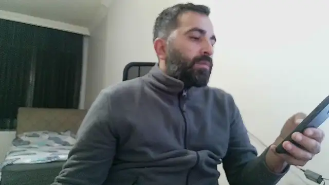 Snapshot of tgltplsr chatting on 03.15.25 tgltplsr online show from 03.15.25