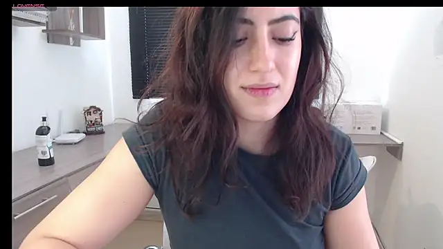 MIYESSI online show from 02.03.25