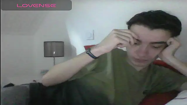 Tombgy07 online show from 02.25.25