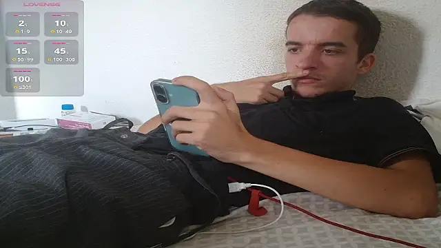 Tombgy07 online show from 09.16.25