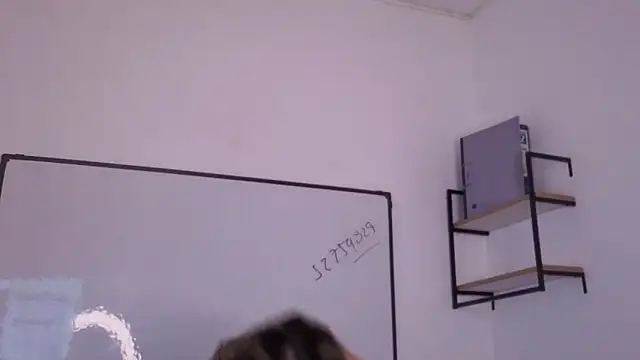 Isabella lt online show from 02.21.26