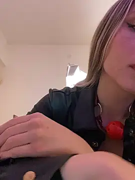 Snapshot of KittyKatyDream chatting on 01.18.26 KittyKatyDream online show from 01.18.26