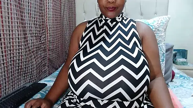 CHOCOLATEDARKBUSTYX online show from 12.11.24