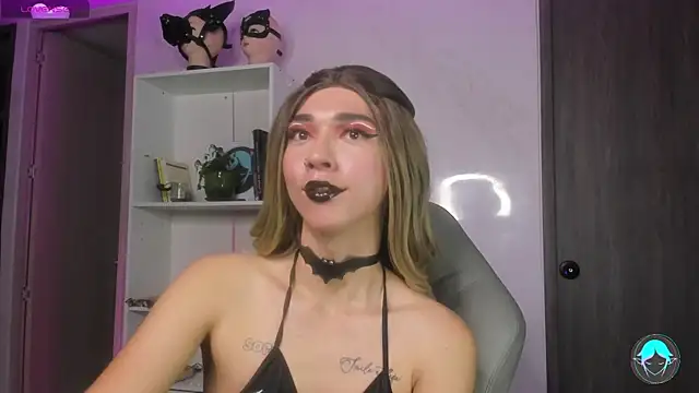 sofi elfqueen online show from 02.18.25