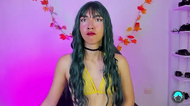 sofi elfqueen online show from 03.02.26