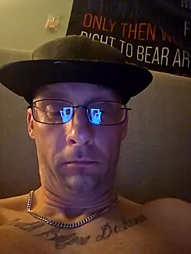 SirGhost19 online show from 02.04.26