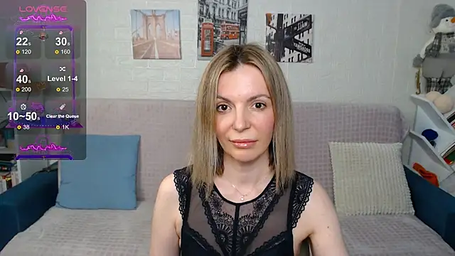 Snapshot of kiramarta chatting on 02.28.25 kiramarta online show from 02.28.25