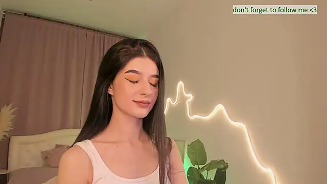 LauraCoy online show from 02.17.26