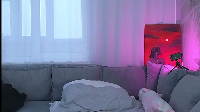 lily  foster online show from 01.29.25