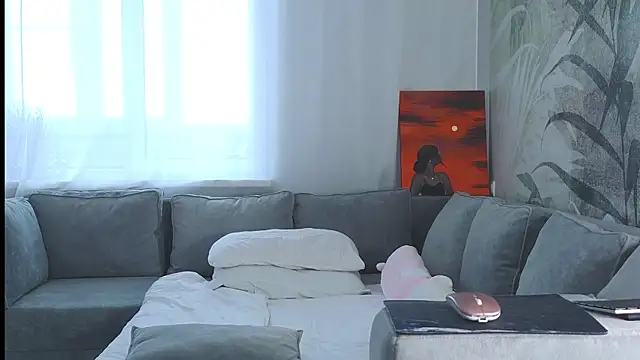 lily  foster online show from 02.15.25