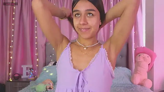 Emiily Scott1 online show from 02.03.25