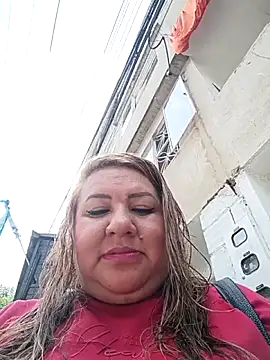 Snapshot of HORNY_MATURE25 chatting on 02.15.26 HORNY MATURE25 online show from 02.15.26