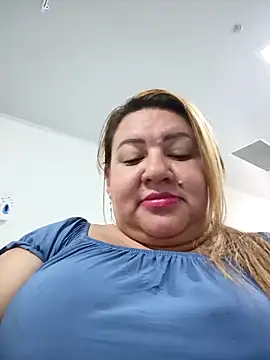 Snapshot of HORNY_MATURE25 chatting on 04.13.26 HORNY MATURE25 online show from 04.13.26