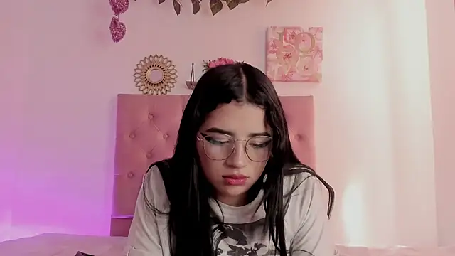 aliice walker  online show from 12.06.24