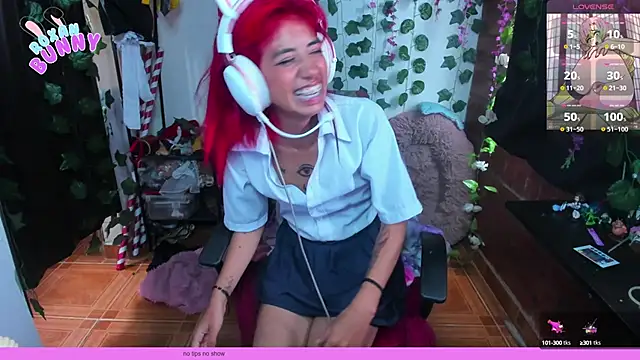 Roxanbunny1 online show from 03.04.25