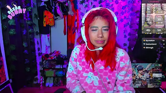 Roxanbunny1 online show from 03.19.25