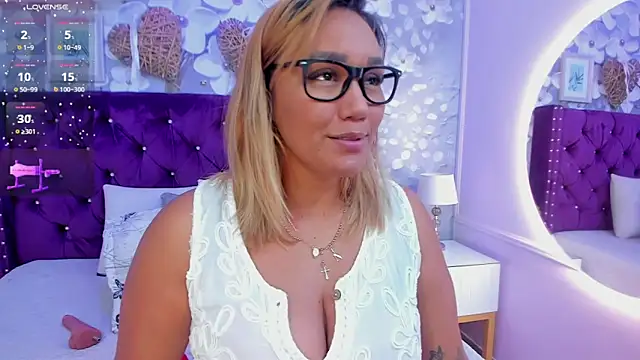 dalila salazar online show from 04.07.26