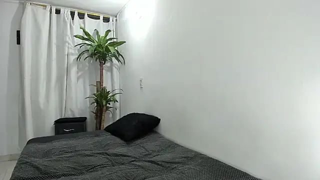 Lia-y-felipe online show from 02.26.26