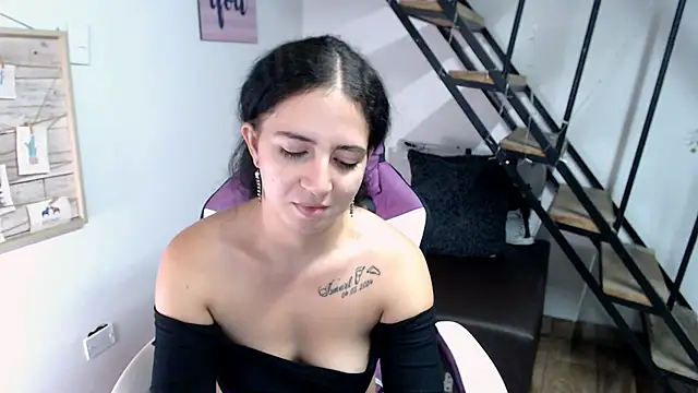 samantha baby  online show from 10.08.25