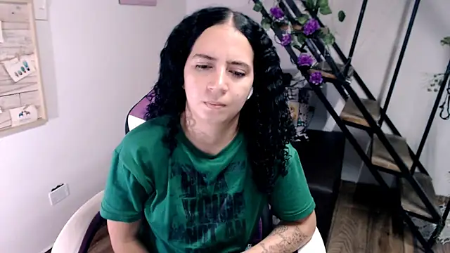 Snapshot of samantha_baby_ chatting on 02.01.26 samantha baby online show from 02.01.26