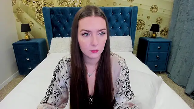 Katrina Minchels online show from 11.17.25