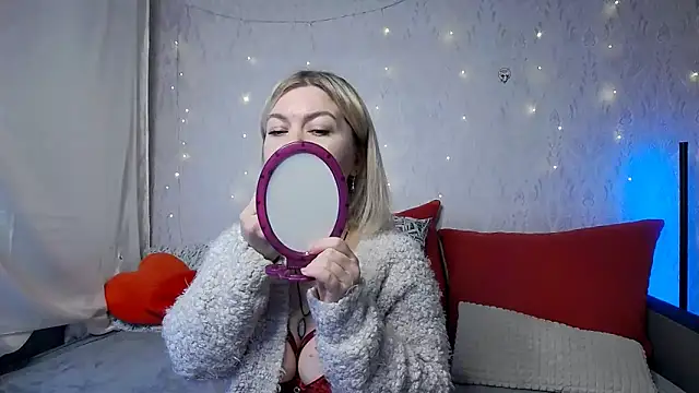 Snapshot of LILU_MS chatting on 02.04.26 LILU MS online show from 02.04.26