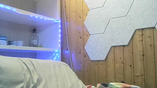 Snapshot of ItalianVinDiesel chatting on 01.07.25 ItalianVinDiesel online show from 01.07.25