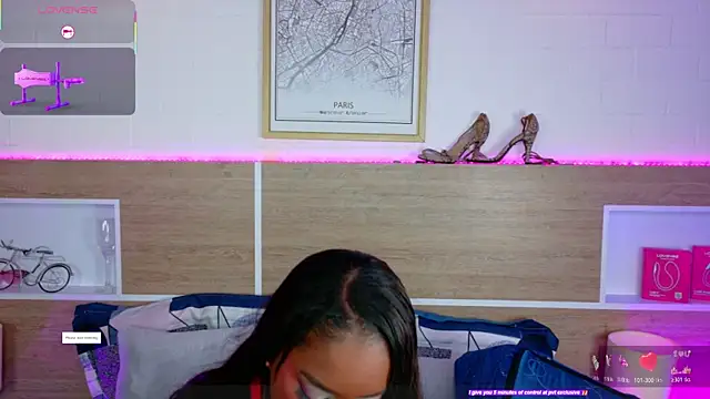 Snapshot of KAROL-SCOTT chatting on 07.03.26 KAROL-SCOTT online show from 07.03.26
