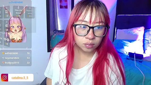 Snapshot of Kata_Bigboobs chatting on 02.02.25 Kata Bigboobs online show from 02.02.25